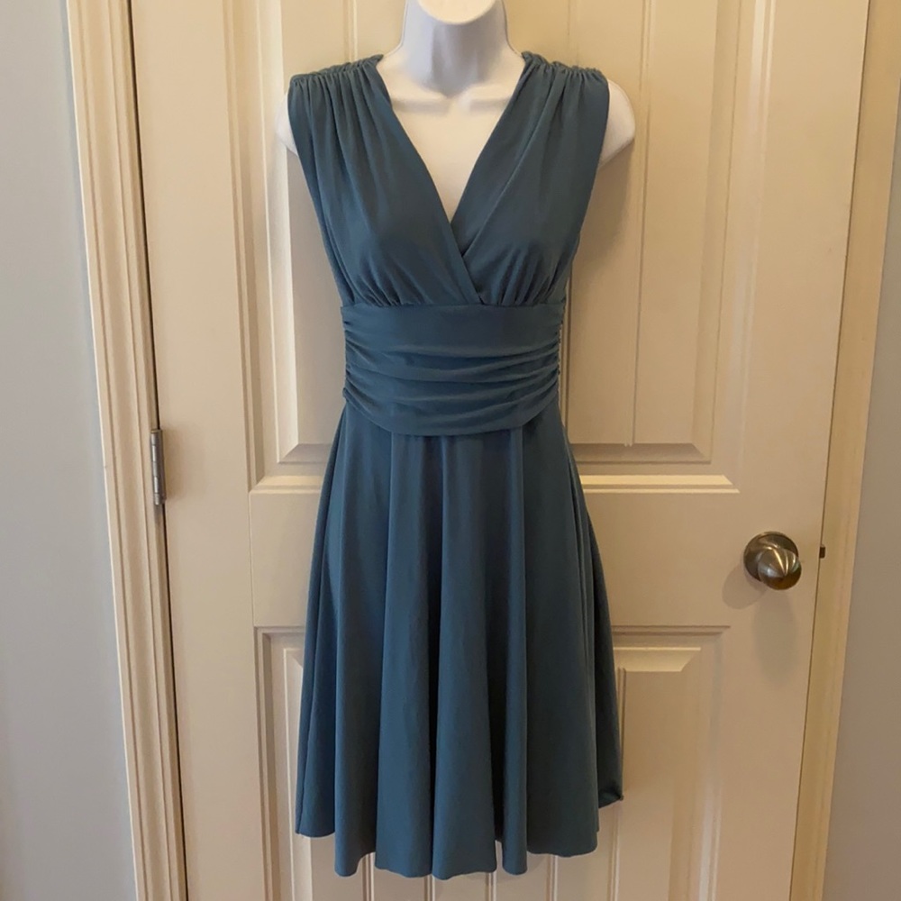 Teal v-neck dress - Small